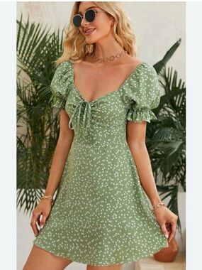 SHEIN Green Puff-Sleeve Tie-Front Mini Dress with White Heart Print